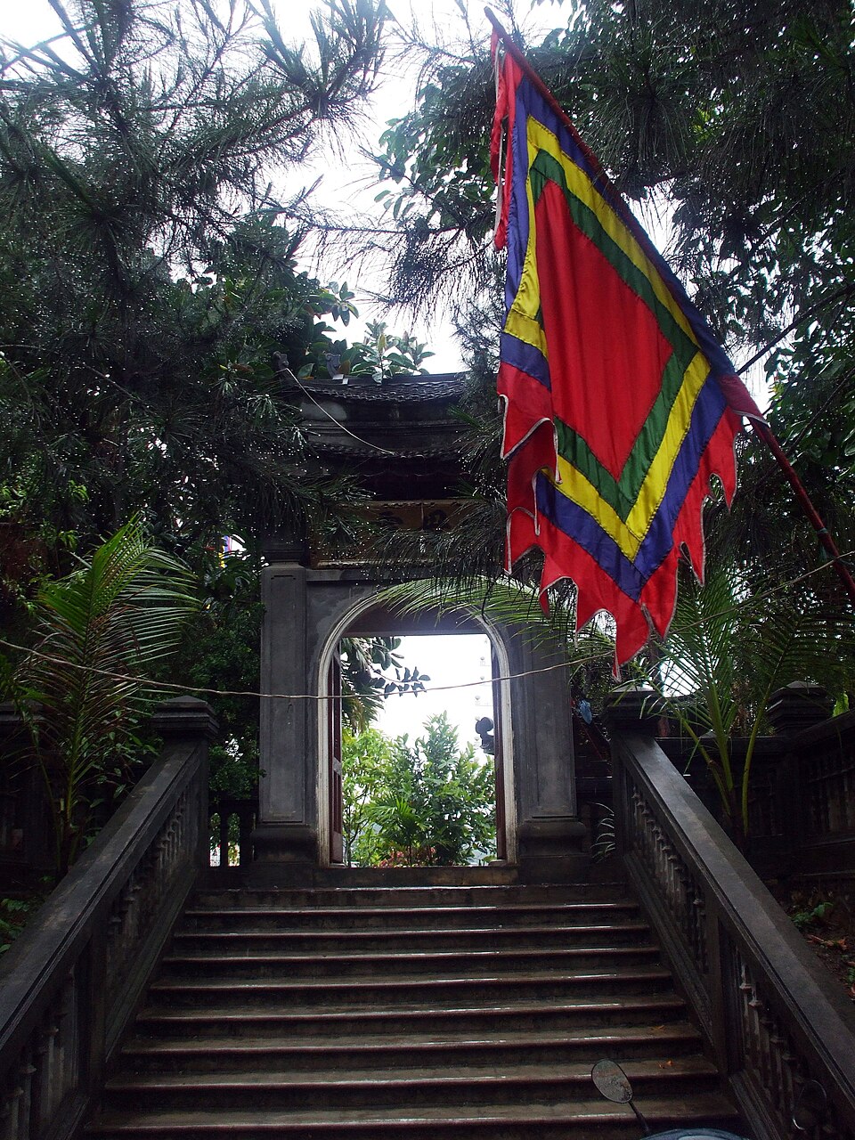 Đền Mẫu Lào Cai, Lào Cai